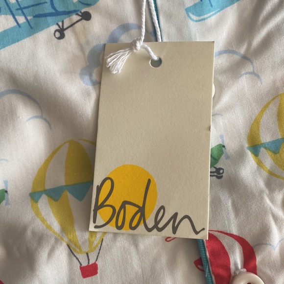 Boden White Nostalgic Short Pyjama Set( new) - Picture 4 of 9